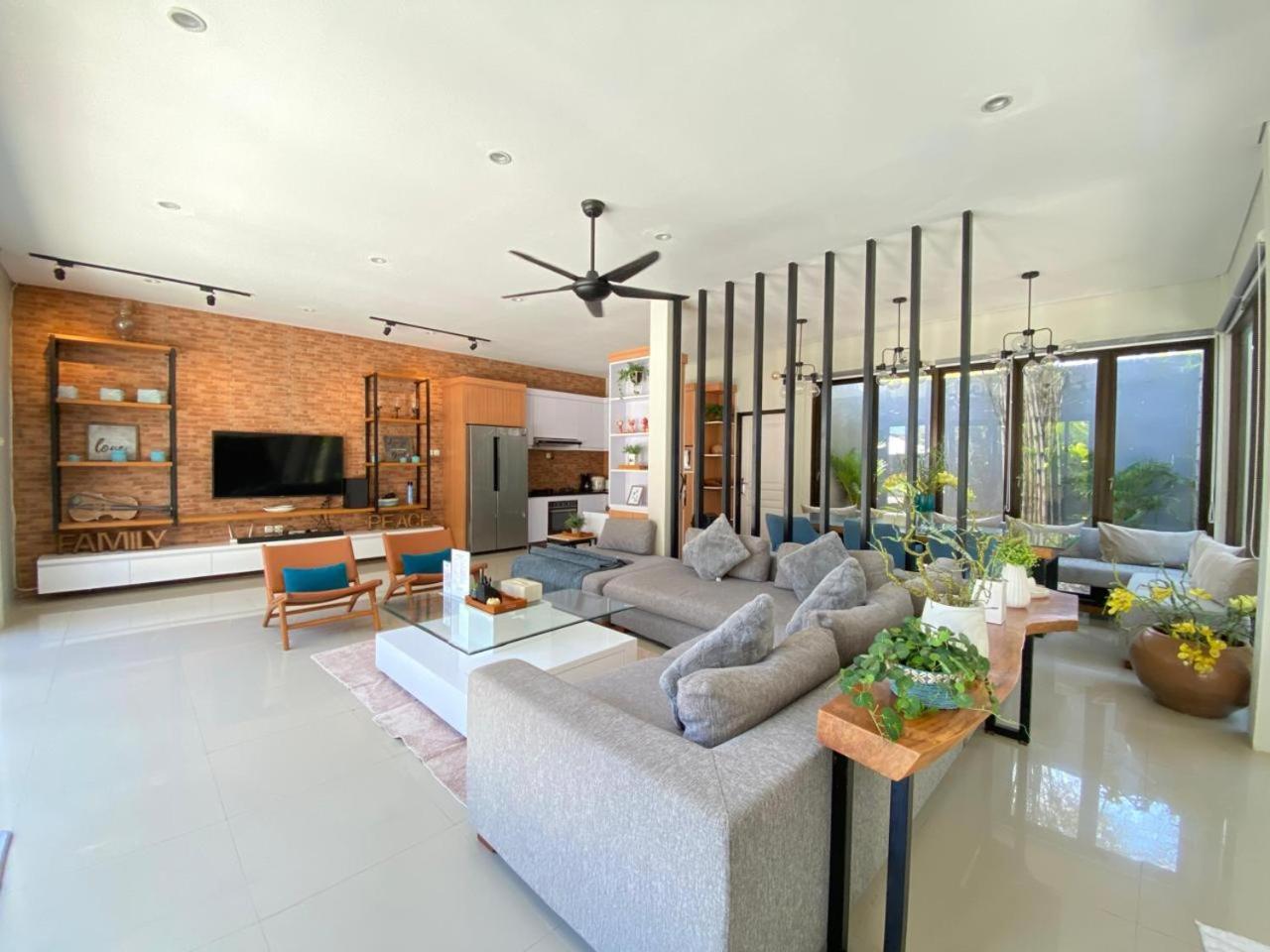 Layali Breeze Villa Jimbaran  Luaran gambar